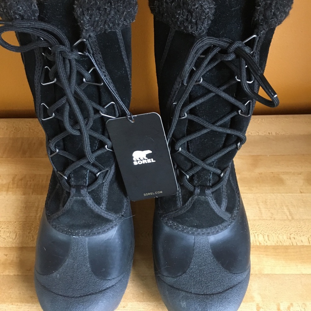 Ladies Sorel suede upper boots. Size 7